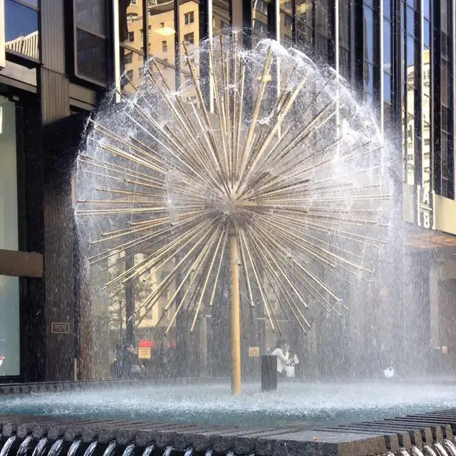 Urban Landscape Outdoor Waterfall Stainless Steel Dandelion Fountain