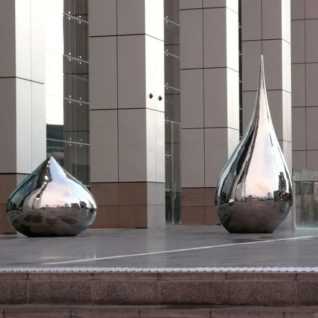 Large Outdoors Modern Abstract Metal Yard Art Waterdrop Sculpture in close view