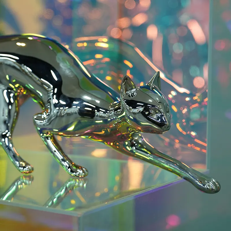Cat Sculpture – Elegant and Modern Feline Art for Home and Office Decor