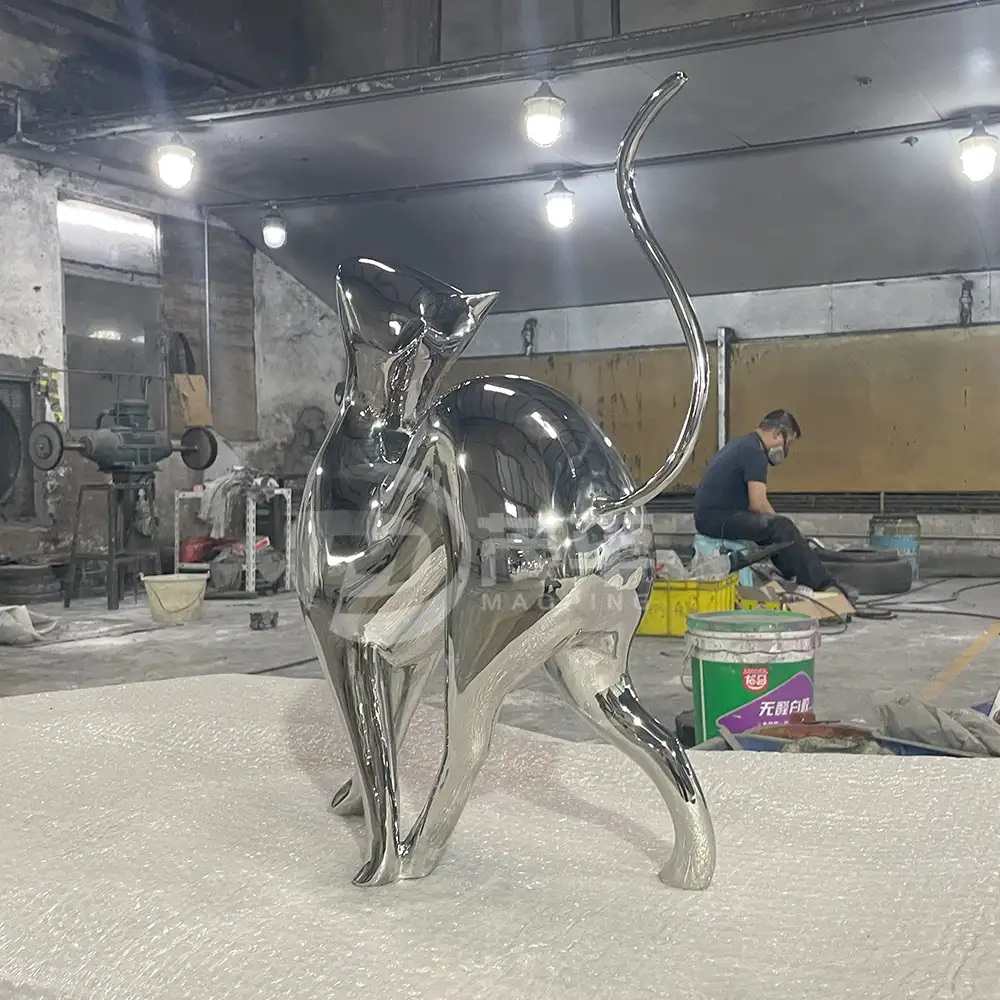 Stainless steel cute cat sculpture for yard decoration