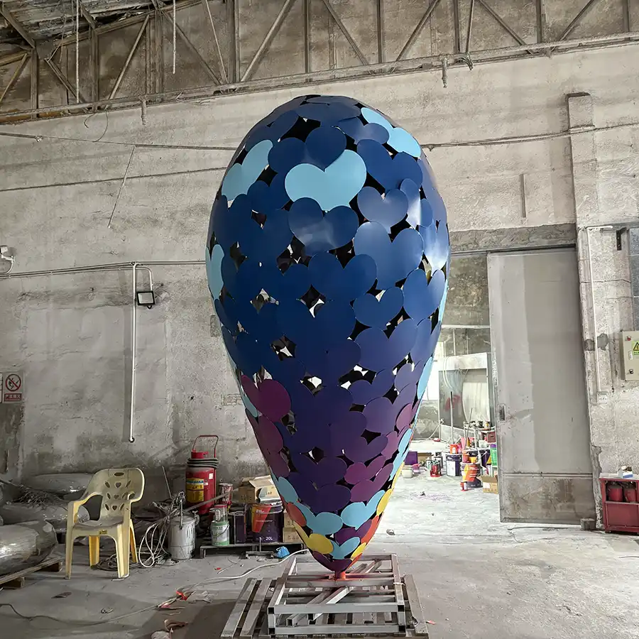 Colorful Heart-Shaped Stainless Steel Sculpture for Public Art & Landscape Spaces