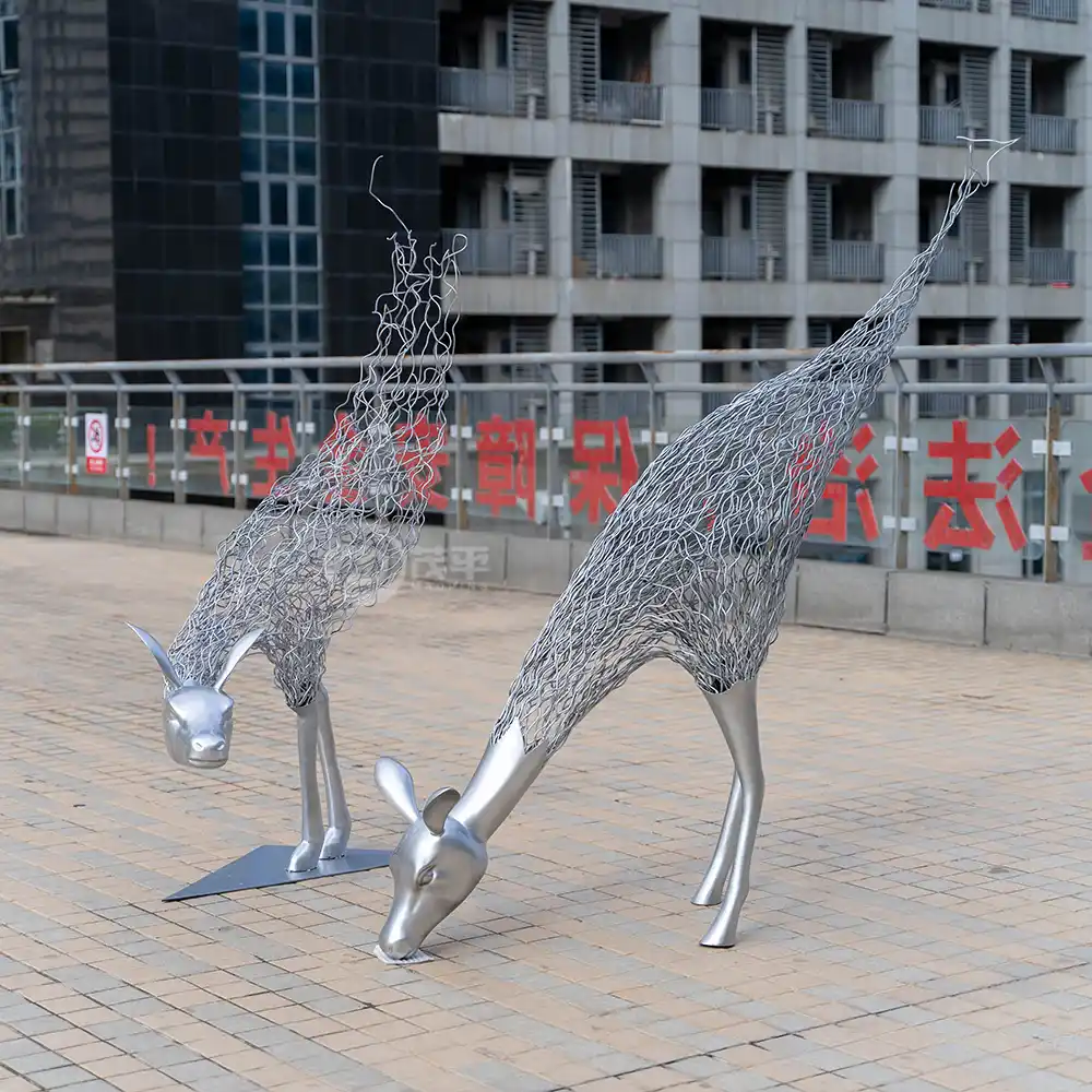 Silver metal hollow deer Garden Metal Cast Iron Large Animal Sculpture MP-O0011
