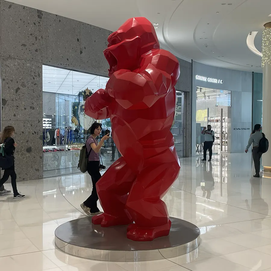 Modern Giant Gorilla Statue for Mall Lobby & Public Space Decoration