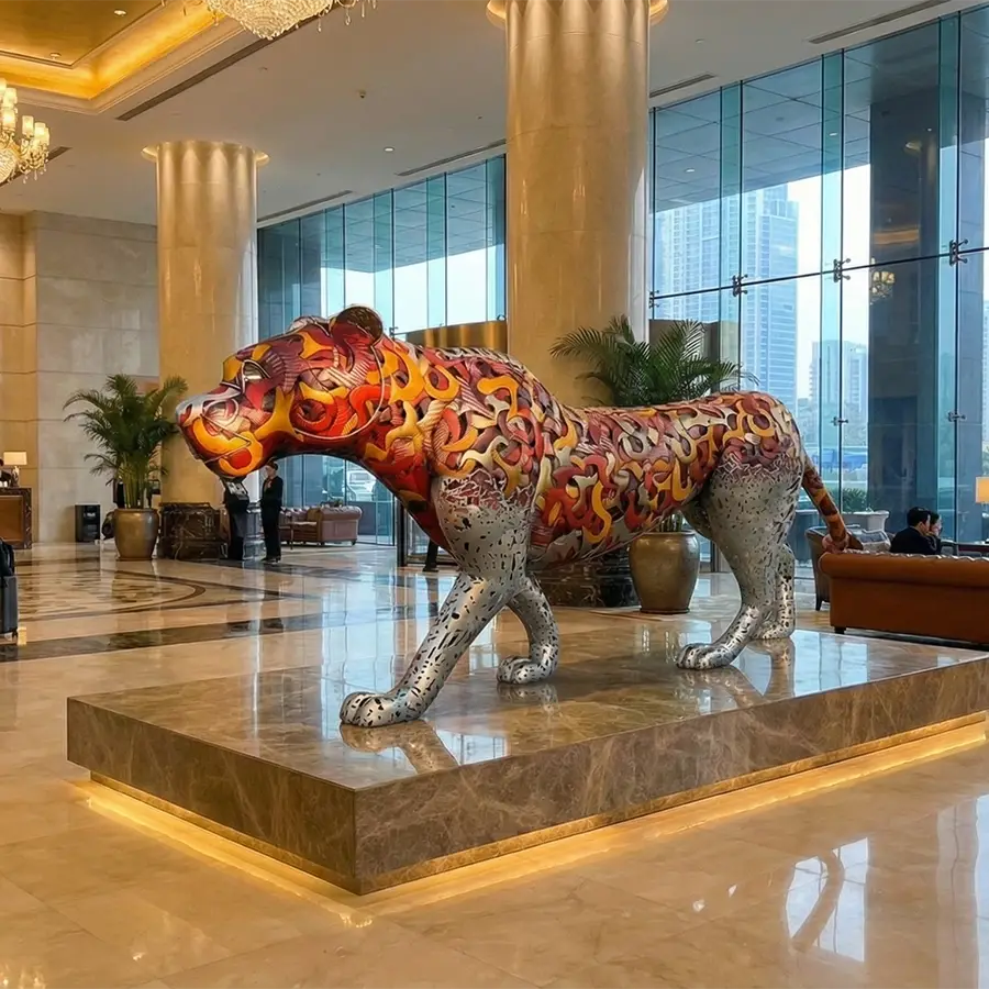 Custom Stainless Steel Leopard Sculpture for Hotel Lobby Interior Art
