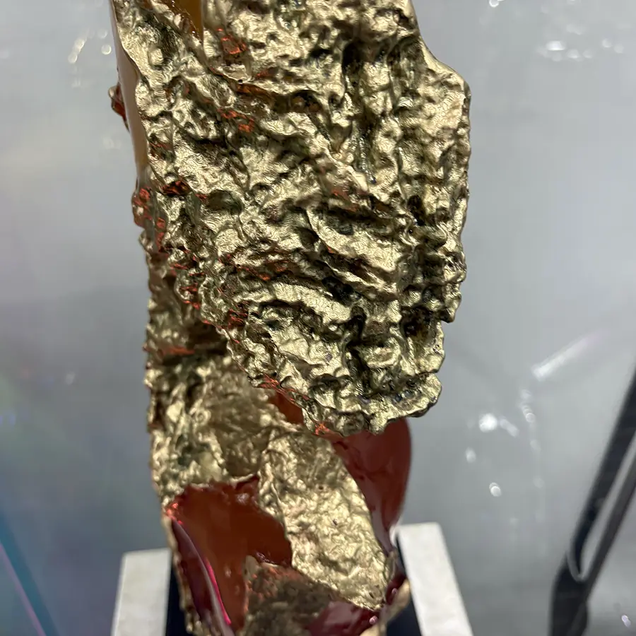 Luxury Abstract Resin Sculpture Artwork for Interior Decoration