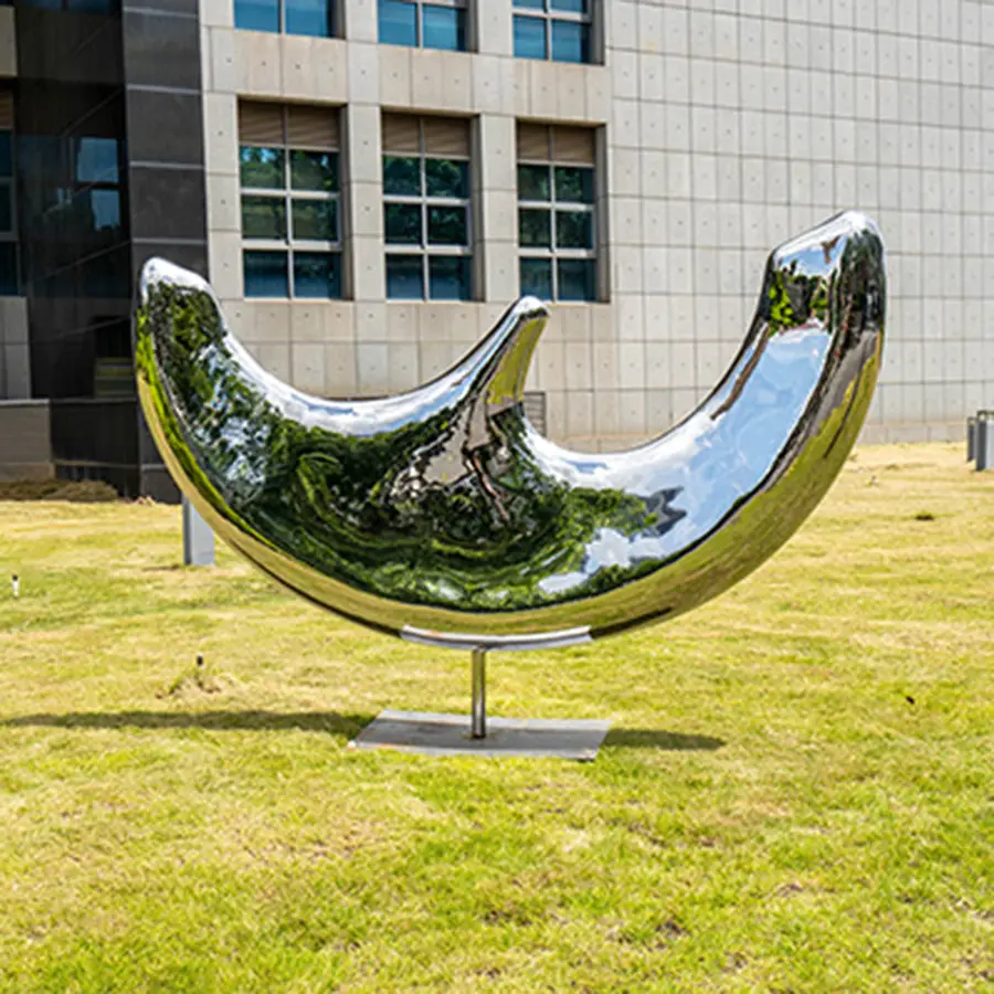 Moon-Shaped Stainless Steel Landscape Sculpture | Modern Outdoor Crescent Art for Public Spaces