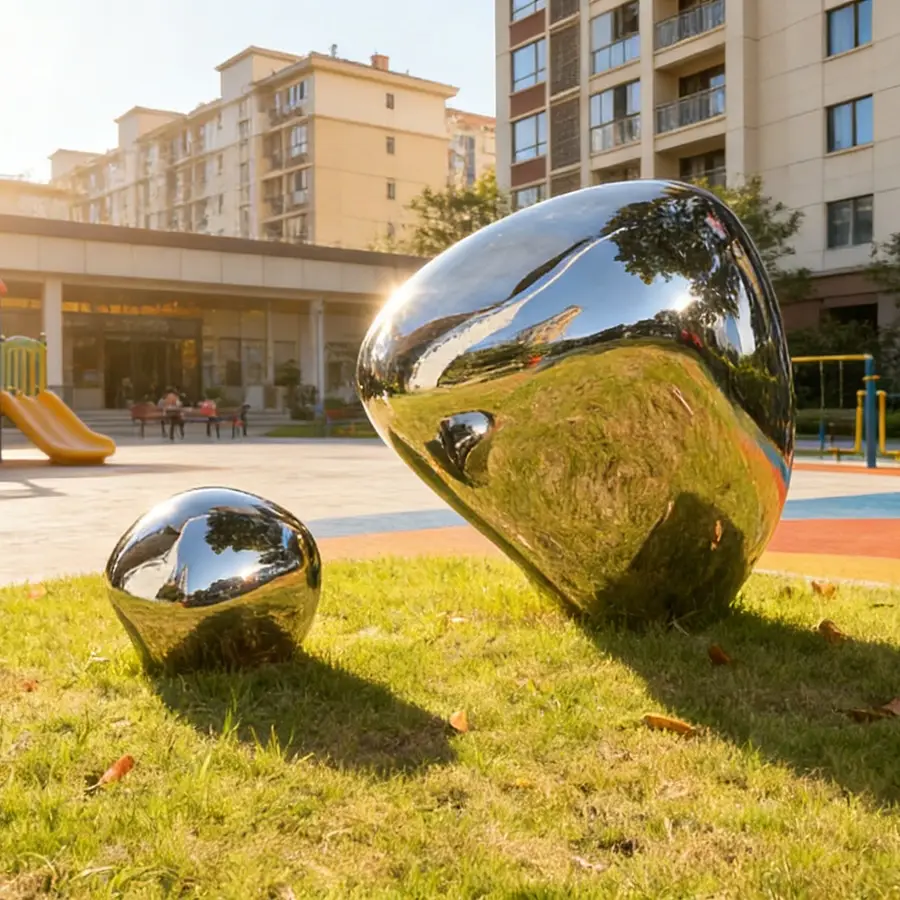 Mirror-Polished Stainless Steel River Stone Sculptures for Outdoor Landscapes