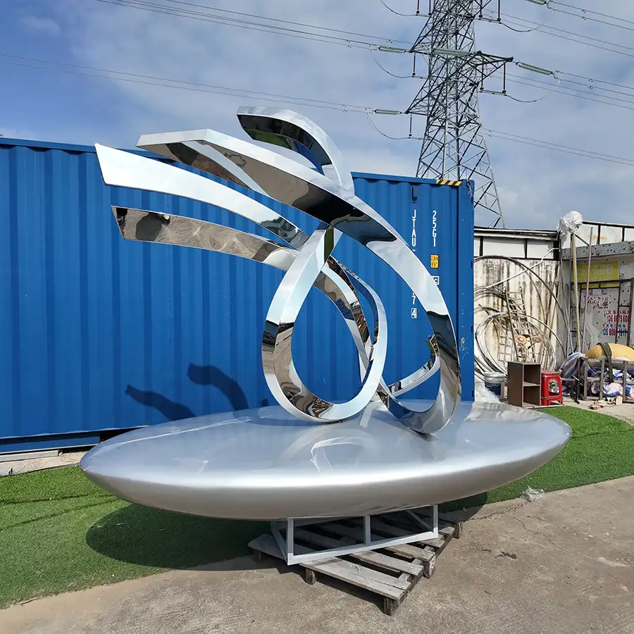 Abstract Stainless Steel Sculpture for Outdoor Landscape & Resort Design