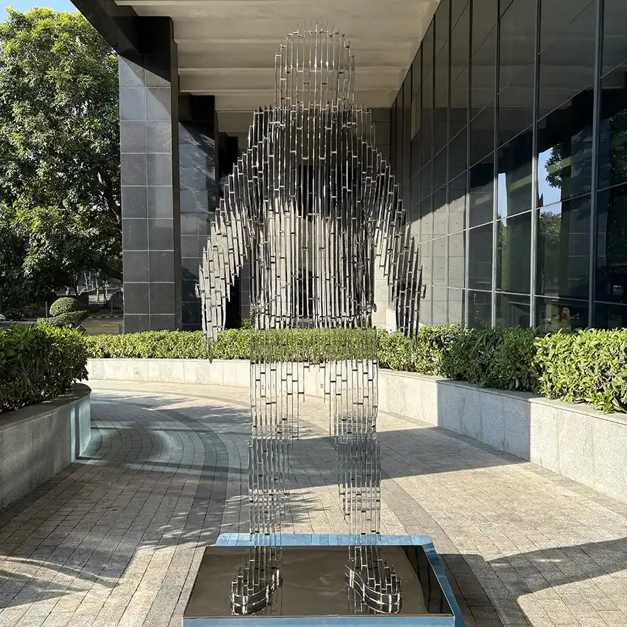 Mirror Polished Stainless Steel Astronaut Sculpture for Modern Interior Spaces