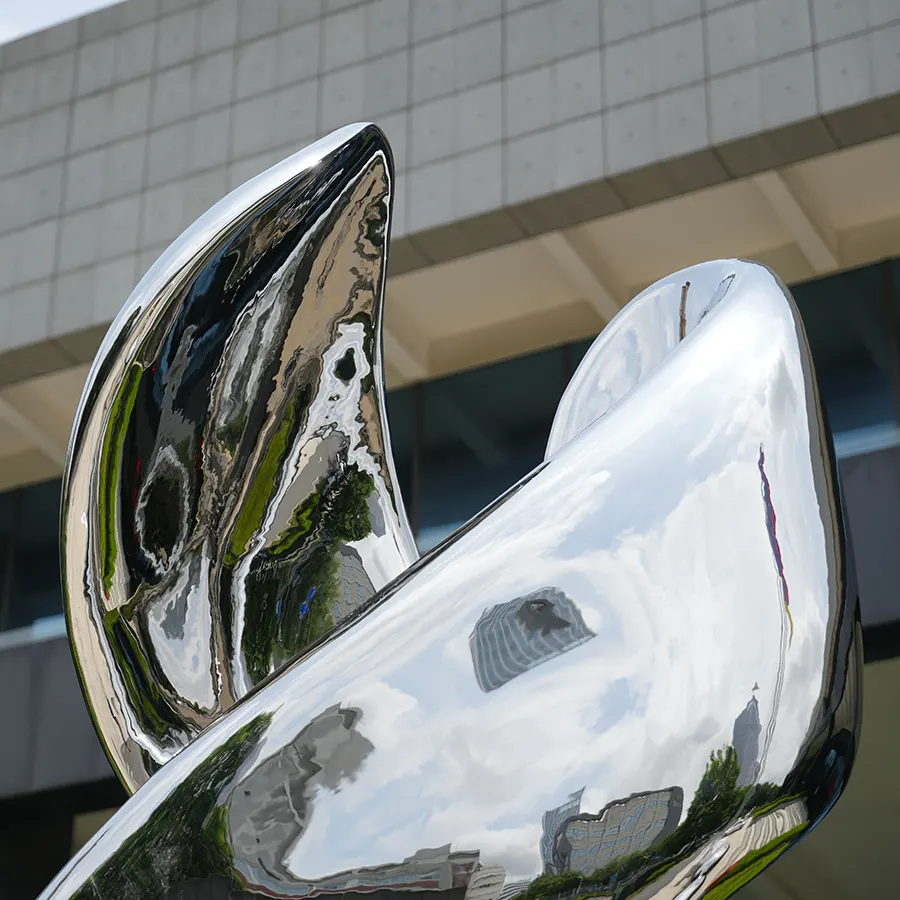 Large Abstract Mirror Polished Stainless Steel Sculpture for Urban Plazas