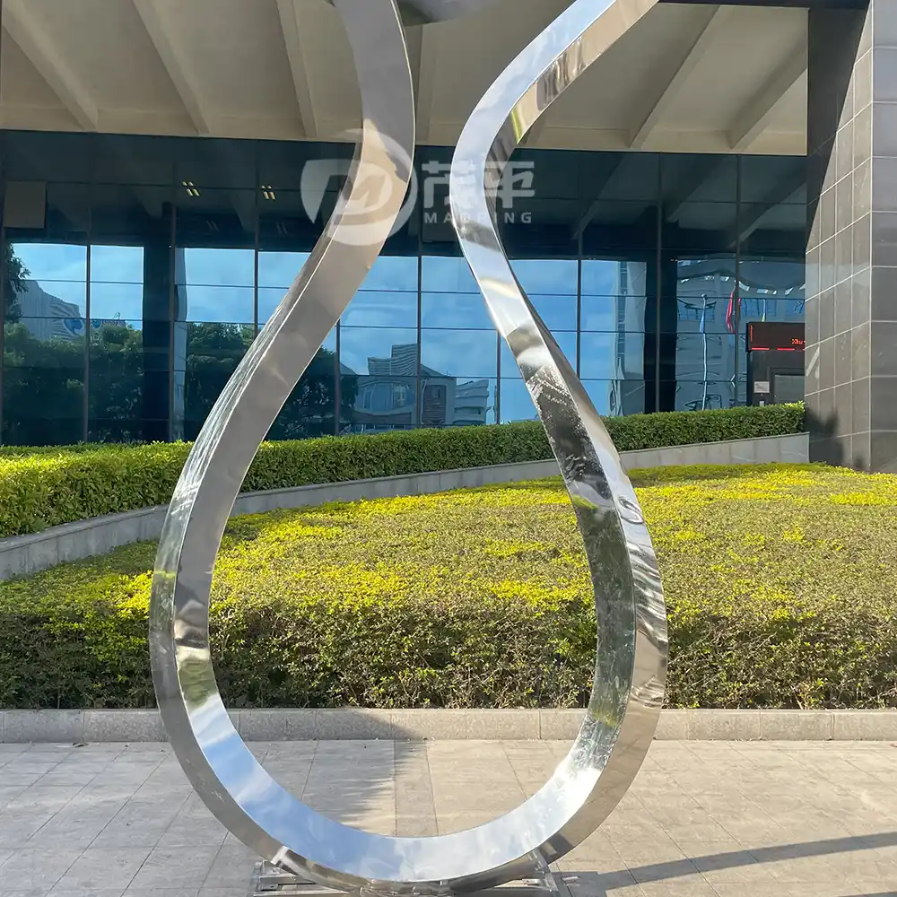Large stainless steel twist sculpture for building square decoration