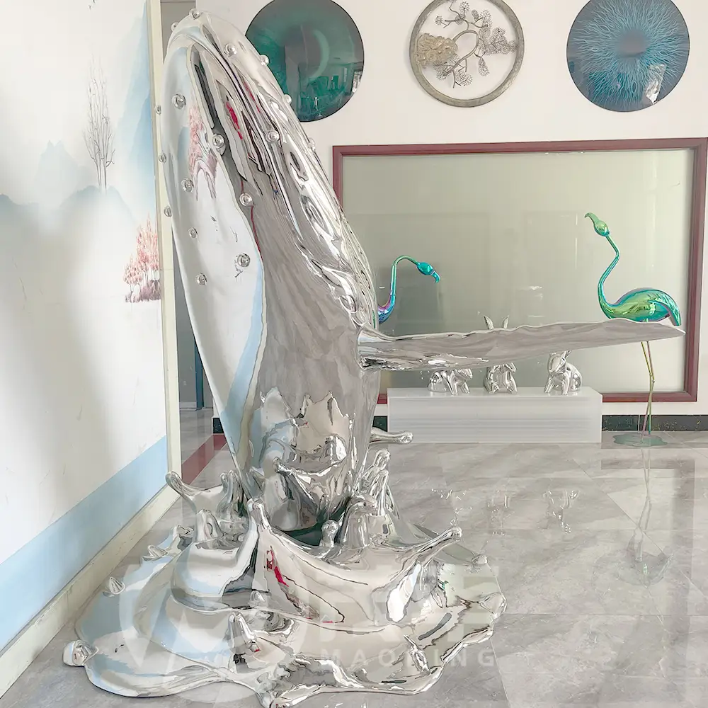 Stainless Steel Large Whale Sculpture For Pool Decoration
