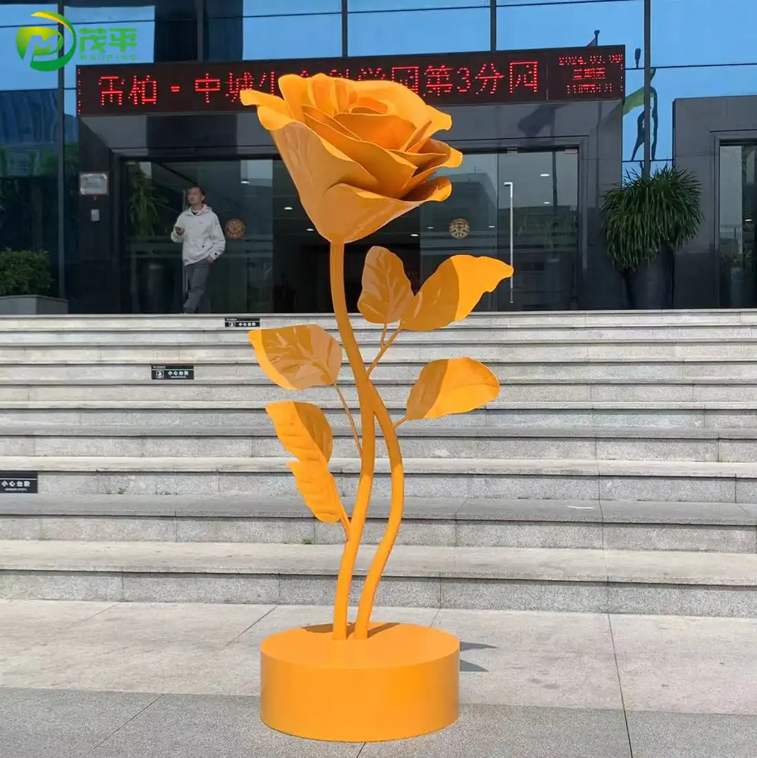 Flowers stainless steel sculpture