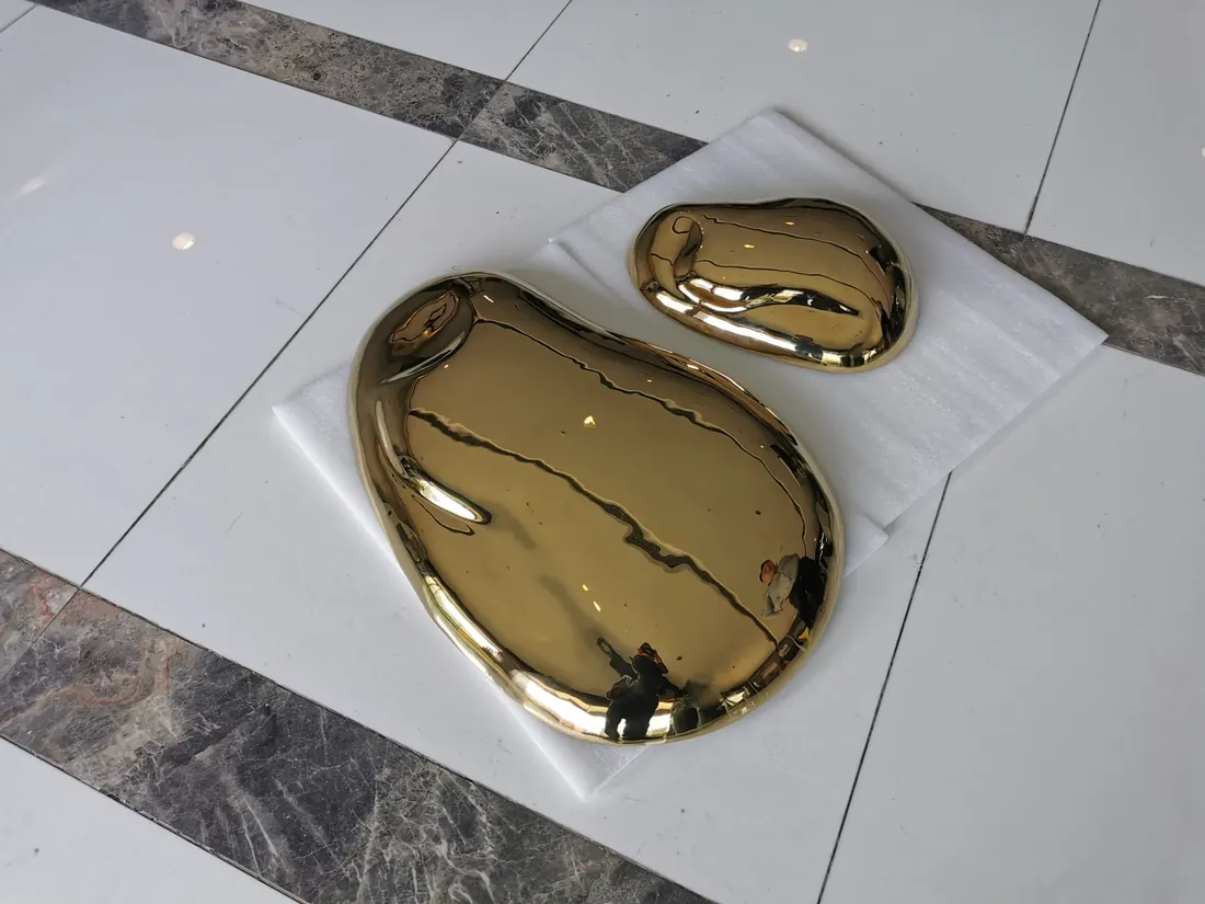 Custom Pebble Wall Decoration
