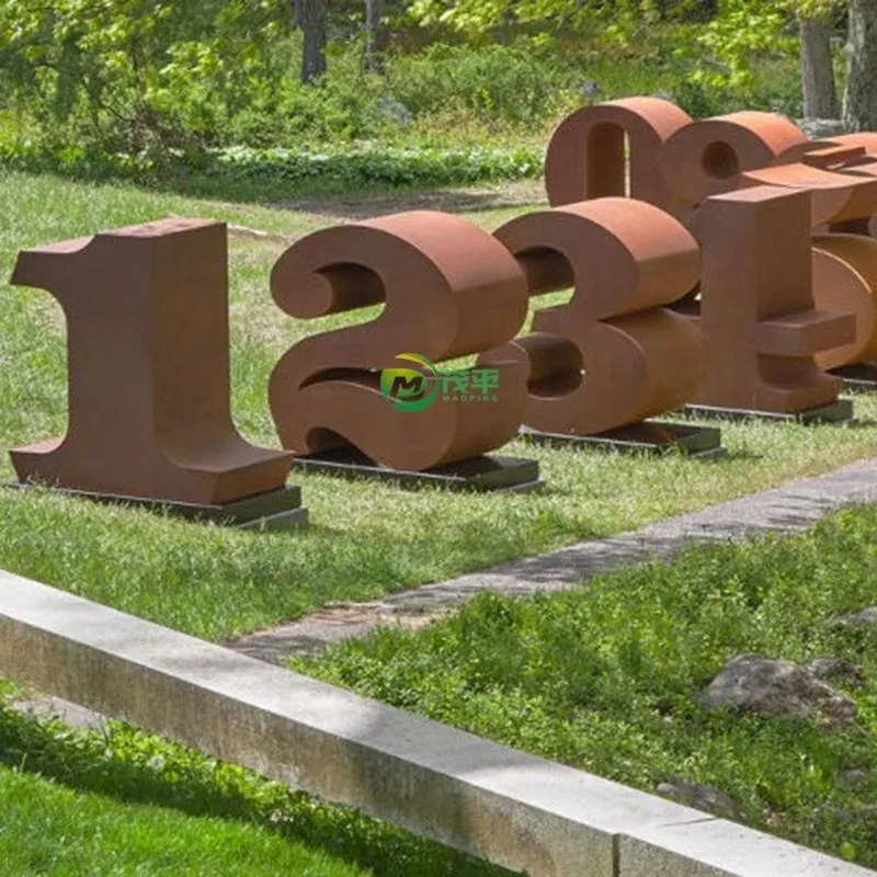 Metal Figure Weathering Corten Steel Sculpture