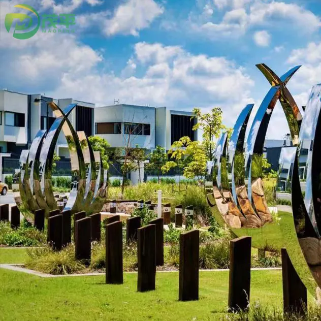 Outdoor Mirror Art Stainless Steel Sculpture