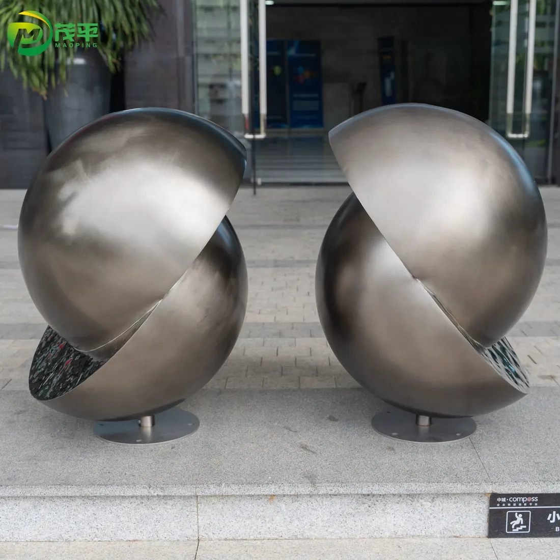 Abstract Decorative Stainless Steel Sphere