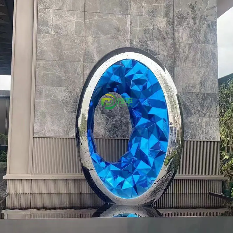 Metal Crafts Stainless Steel Sculpture