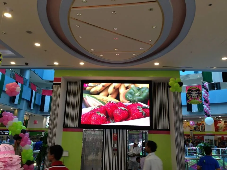 LED screens for Retail and Shopping Malls