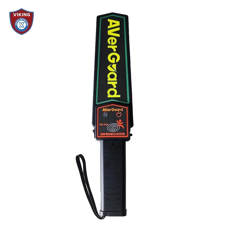 MD-2024 metal detector wand in hand