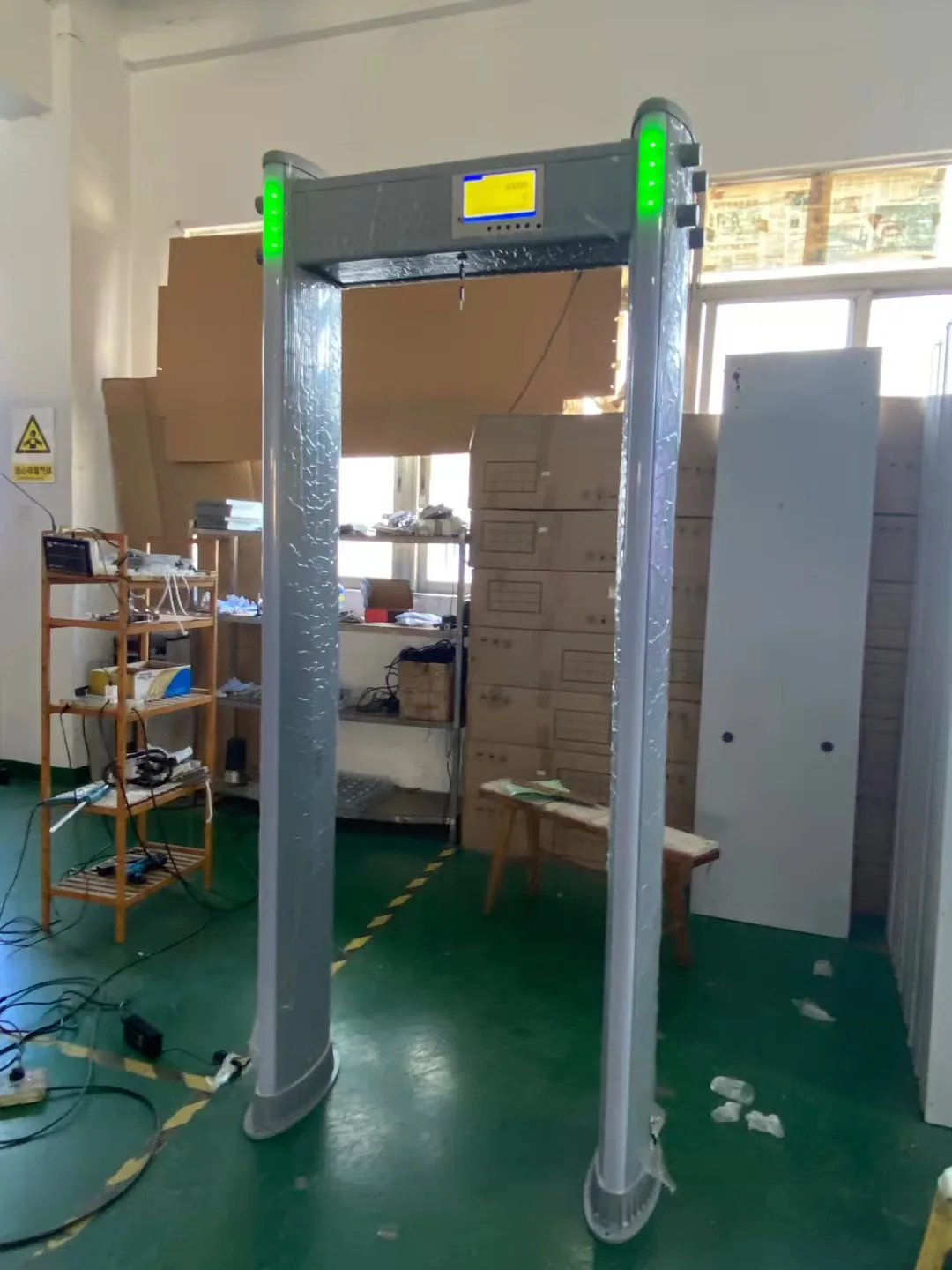 Multi-zone gates under test before dispatch.