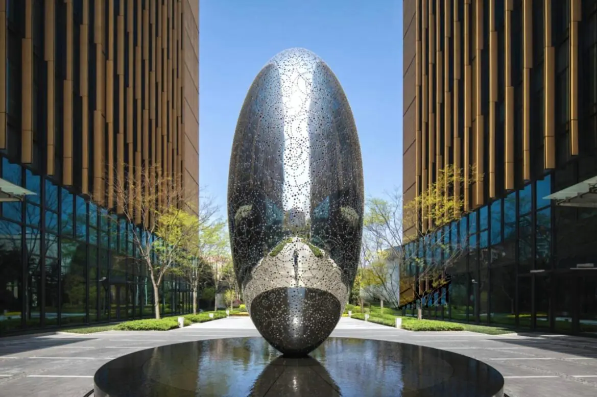Stainless Steel Oval Sphere photograph 2