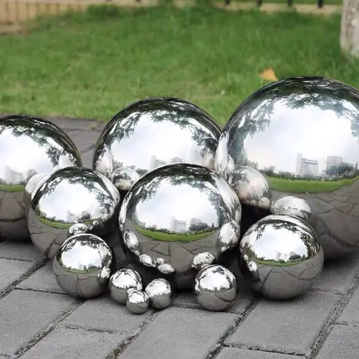 Silvery Stainless Steel Garden Decoration Balls