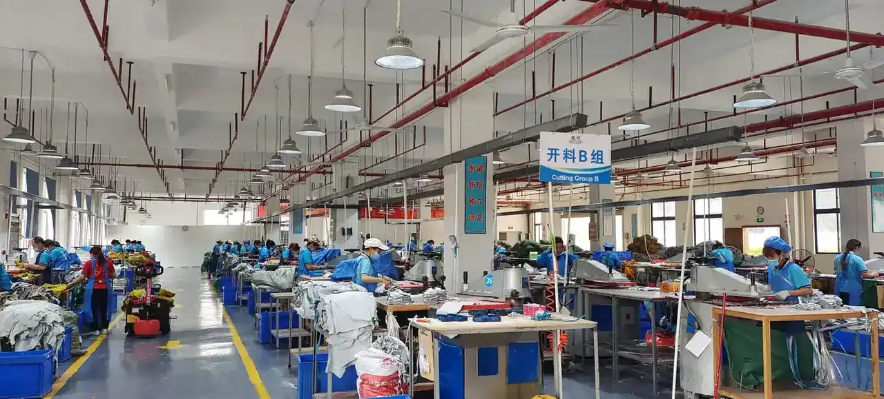Cutting and material preparation department at the Mingshun factory
