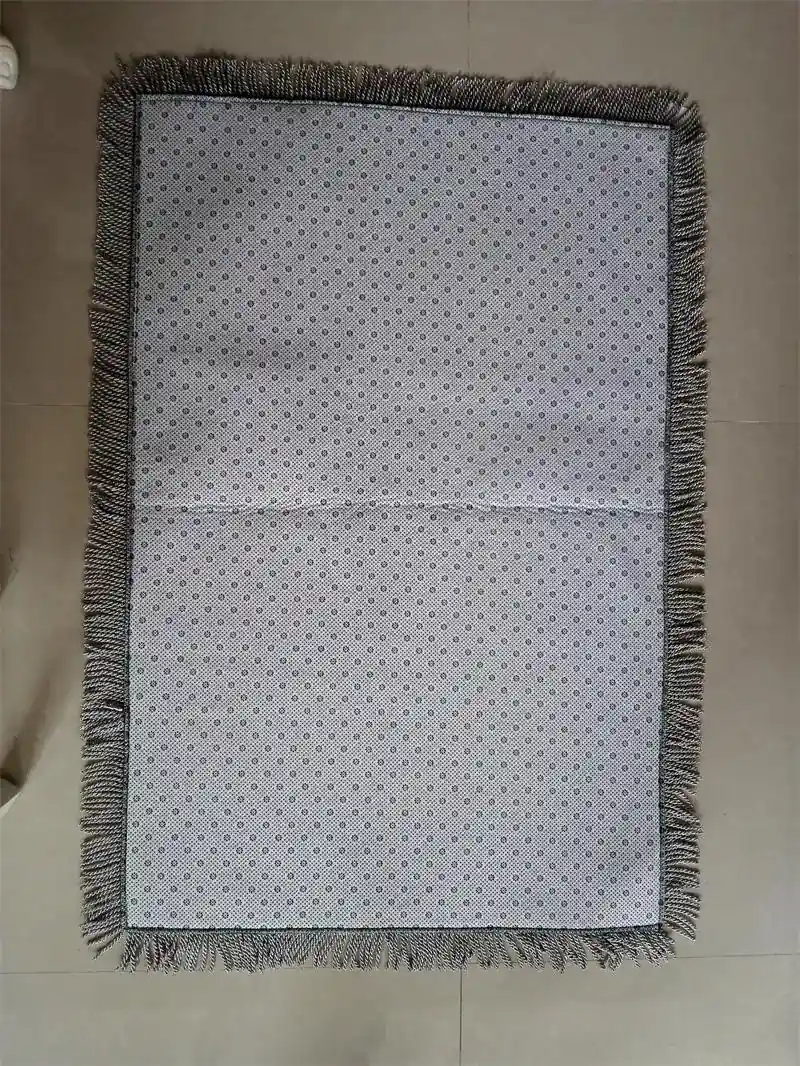 Islam Embossed Prayer Mats extra photo