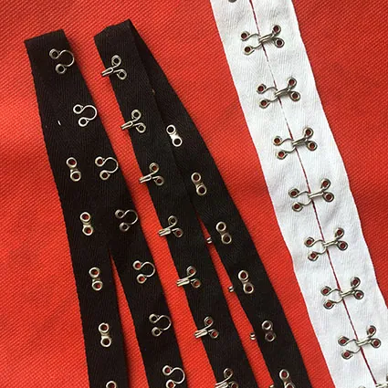 180523 rivet clenched hook & eye tape photo 1