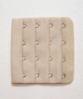 hk12 hook and eye tape photo 1