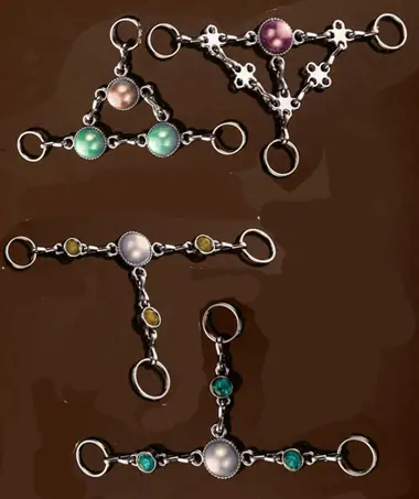 7 - Metal accessories