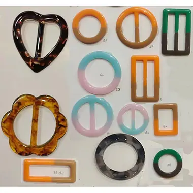 090522 - resin buckles