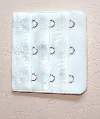 hk13 - hook and eye tape