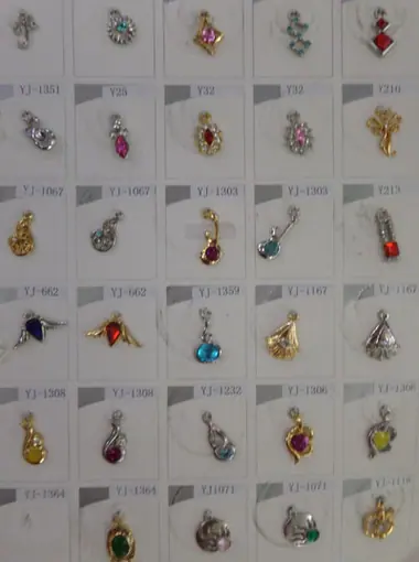 11124 - Metal accessories