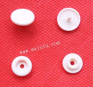 160124-3 - plastic snap button