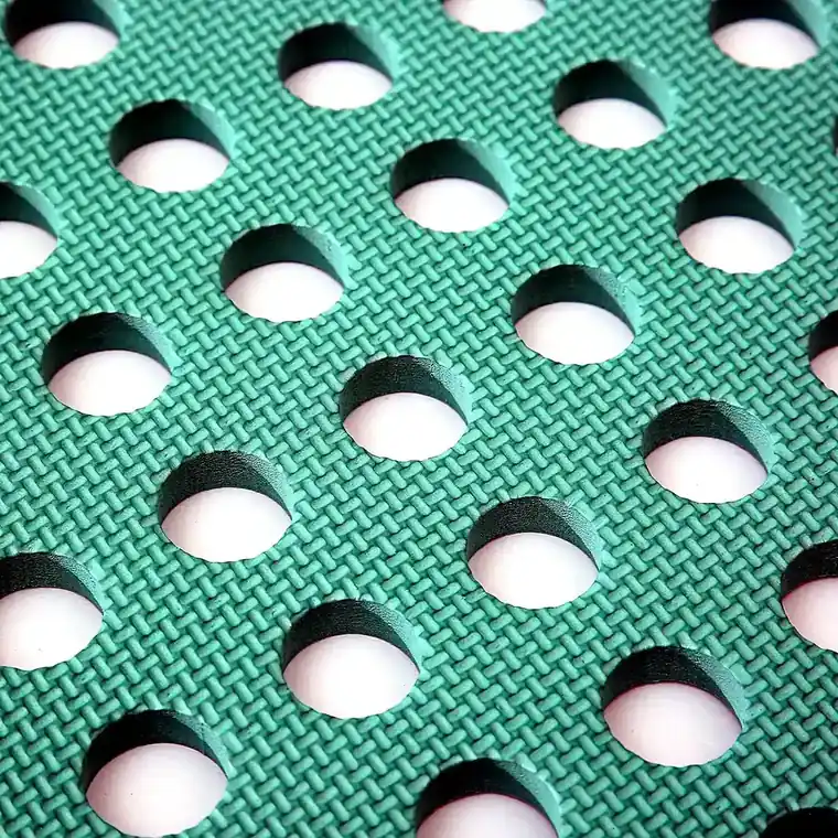 Pool Grid EVA Mats: Slip Resistance, Drainage and Chlorine Resistance