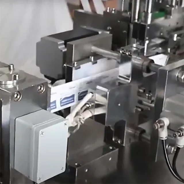 4-Side Wet Wipes Packaging Machine view 3