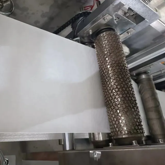 Non Woven Gloves Making Machine view 2