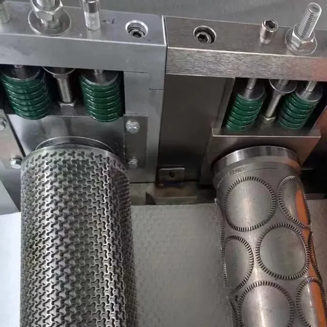 Cotton Pads Making Machine (Round) view 2