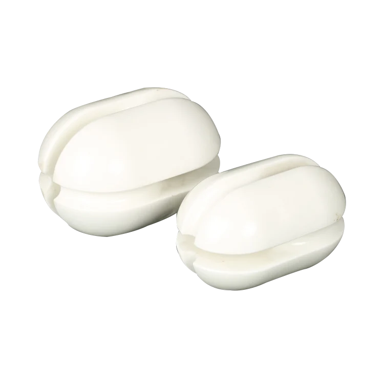 Alumina ceramic insulator component for thick film integrated circuit applications