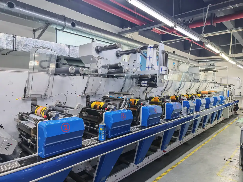 Label printing line