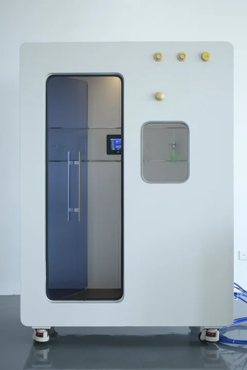 OHC20 cubic hard-shell hyperbaric chamber with control panel