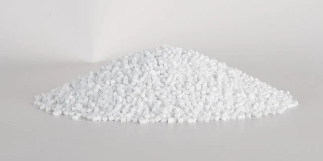 optical brightener for polyamide