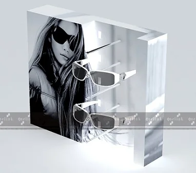 12_002_EPD_A01 Paper Eyewear Display