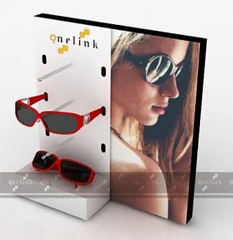 13_066_EPD_A01 Paper Eyewear Display