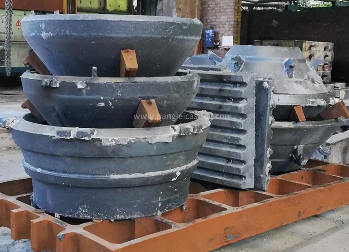 Heat Treatment at the PangLei foundry