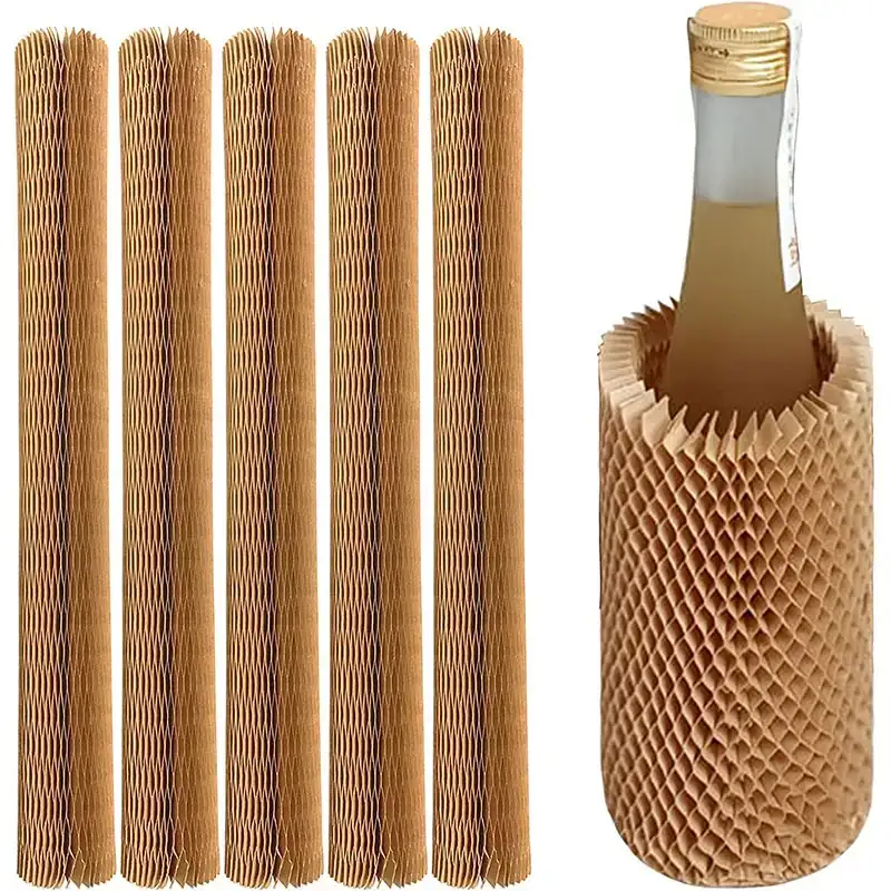 Honeycomb paper sleeves stacked at the discharge of the machine