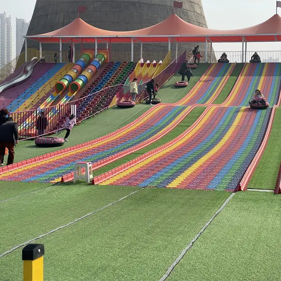 Outdoor Rainbow Slide — factory photograph 2