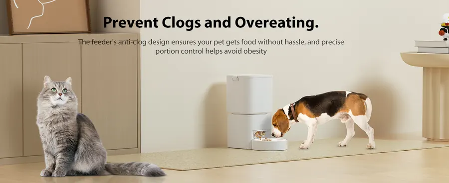5L Smart Pet Feeder In White detail view 5